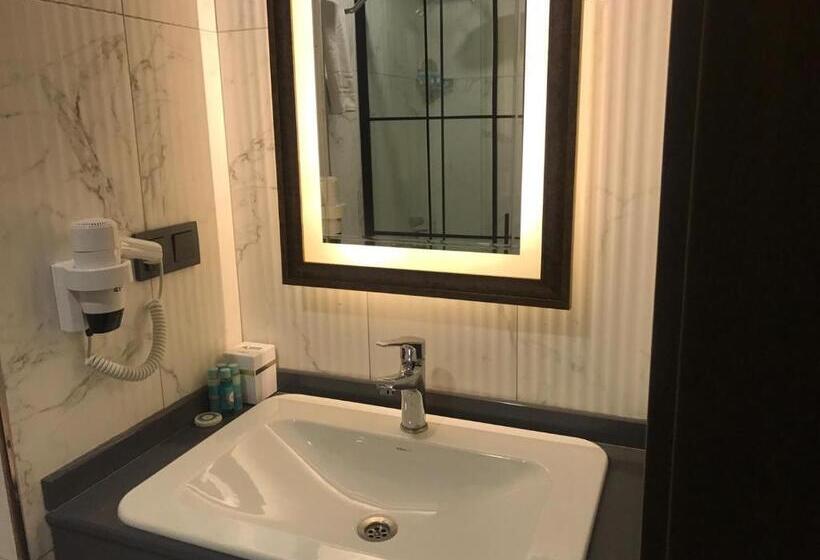 스탠다드 룸, Sette Serenity