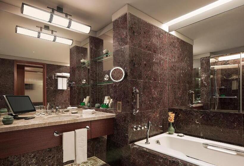 اتاق لوکس با تخت بزرگ, Shangrila Far Eastern, Taipei