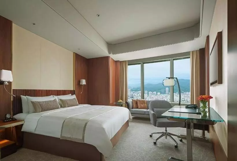 Deluxe-huone, Shangrila Far Eastern, Taipei