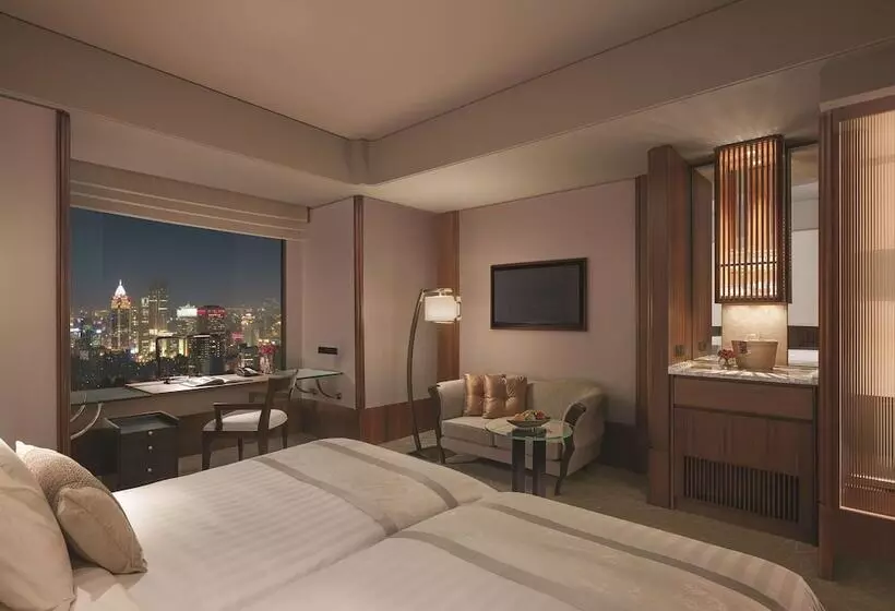 Superior-huone, Shangrila Far Eastern, Taipei