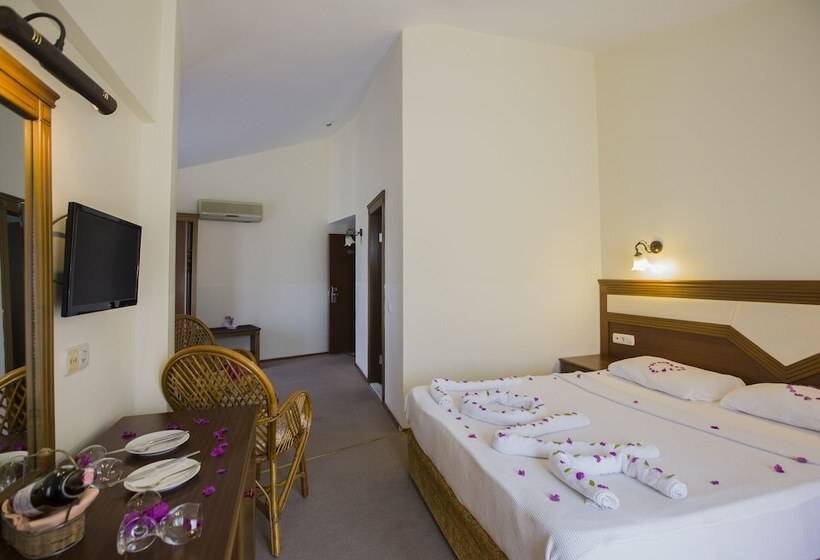 Номер Стандарт, Valeri Beach