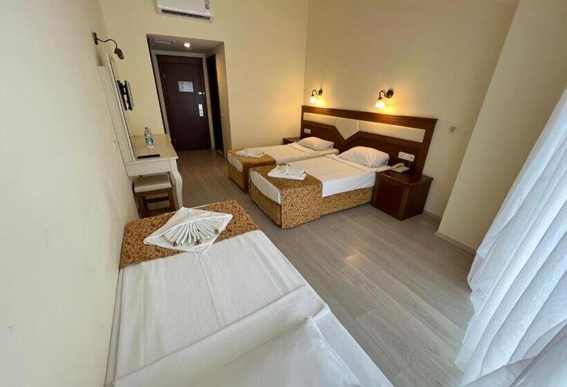 غرفة قياسية, Valeri Beach