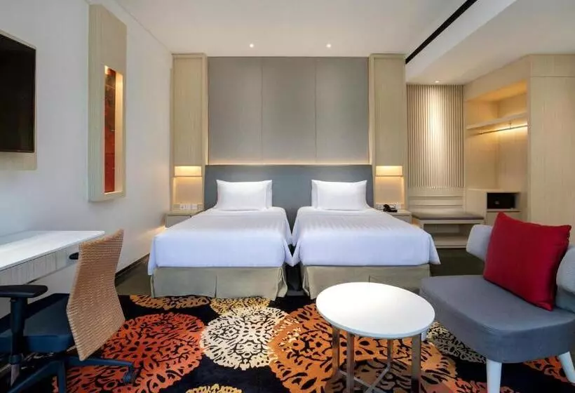 ガーデンビュースーペリアールーム, Novotel Palembang