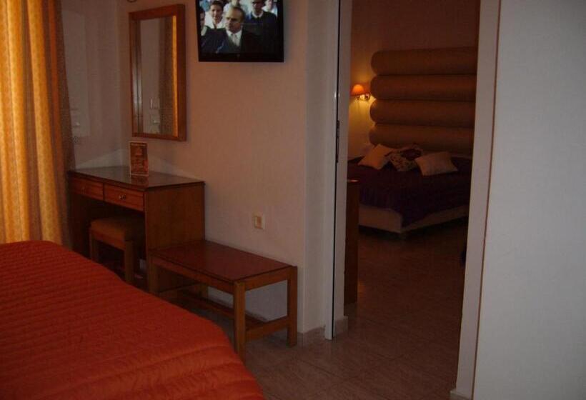 デラックスの４人部屋, Rhodian Rose