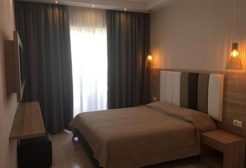 コネクティングルーム（家族用）。, Rhodian Rose