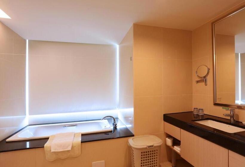 Lakosztály, Golden Tulip Zhong Xin Hotel Taichung