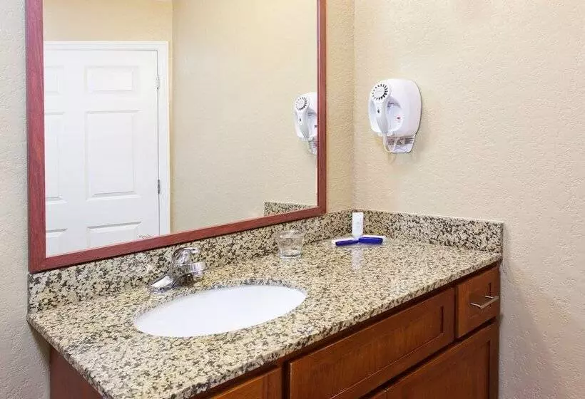 スイート, Candlewood Suites Lexington, An Ihg
