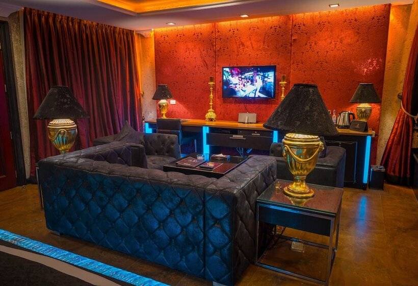 سوییت جونیور, Abc