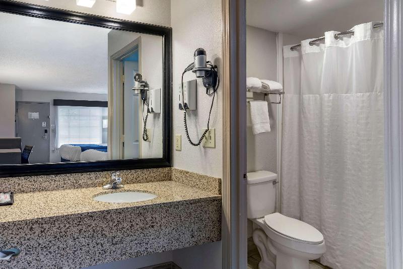 キングサイズベッドのスタンダードルーム, Best Western Allatoona Inn & Suites