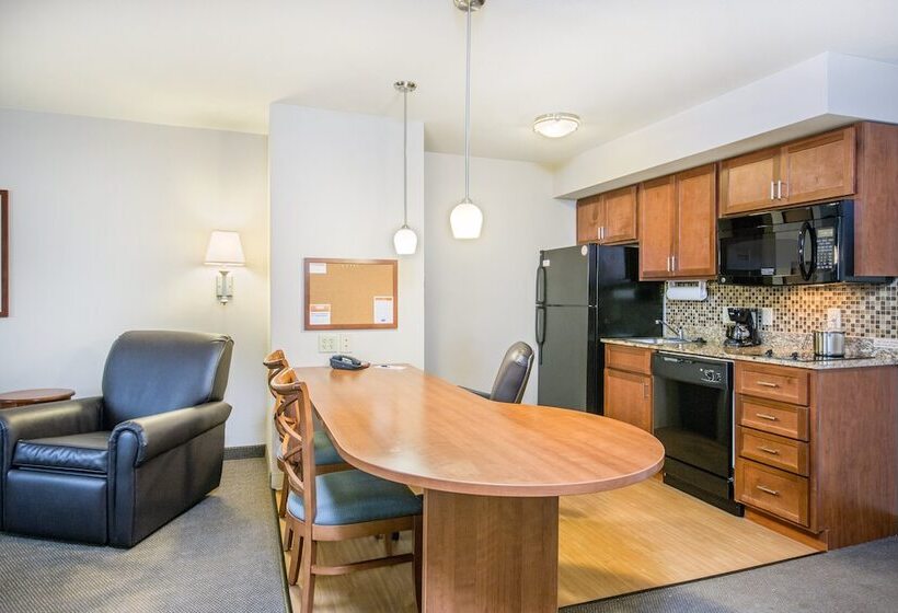 スイート, Candlewood Suites Pittsburgh Cranberry, An Ihg