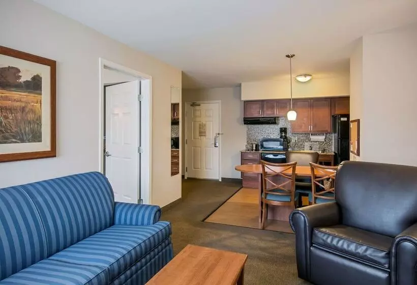 スイート, Candlewood Suites Pittsburgh Cranberry, An Ihg