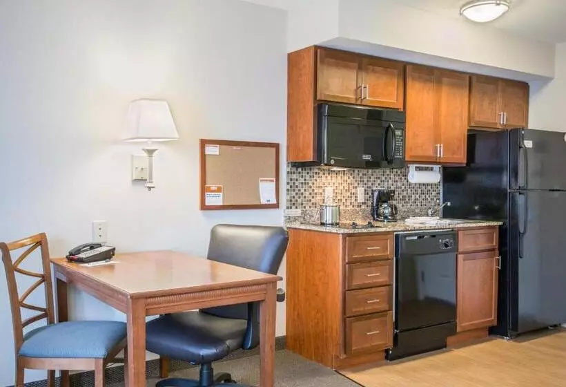キングサイドベッドのスタンダードワンルーム, Candlewood Suites Pittsburgh Cranberry, An Ihg