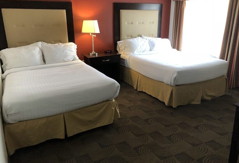 חדר סטנדרט שתי מיטות זוגיות, Country Inn & Suites By Radisson, Murrells Inlet, Sc