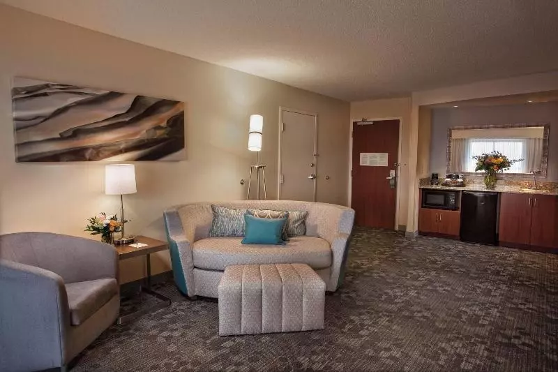キングサイズベッドのスタンダードルーム, Courtyard By Marriott Fayetteville