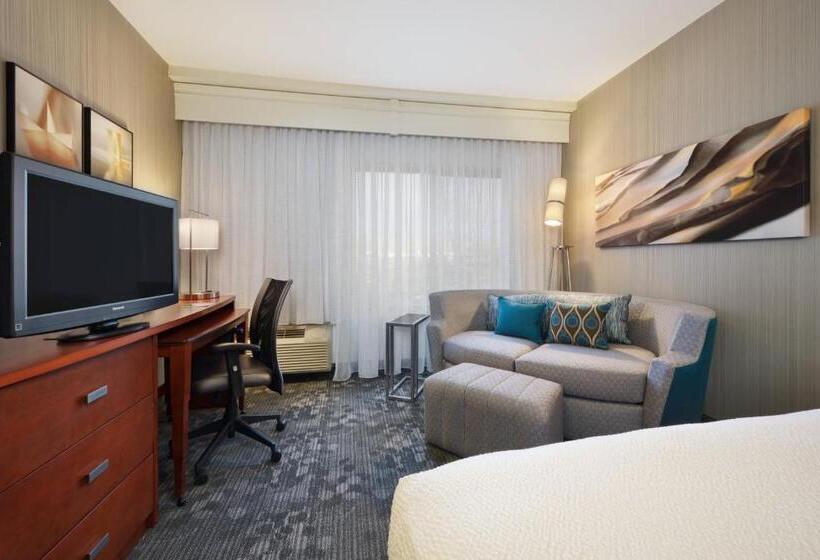 غرفة قياسية سرير كينج, Courtyard Grand Junction