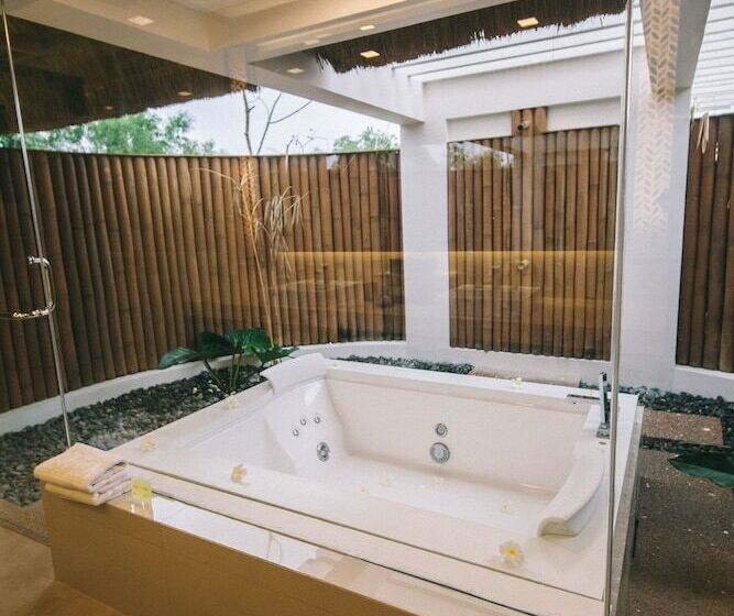 ویلای یک اتاق خوابه با استخر شنا, Eskaya Beach Resort And Spa