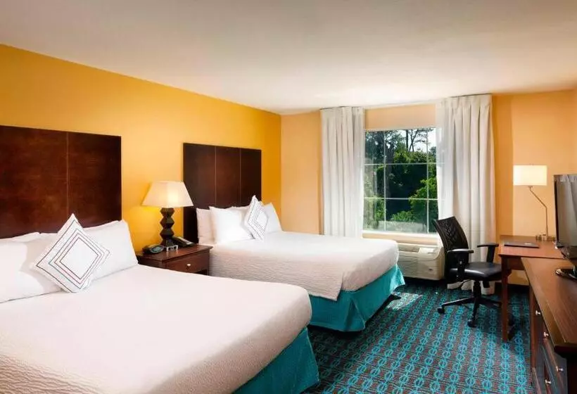 スタンダードルーム, Fairfield Inn & Suites Houston Intercontinental Airport