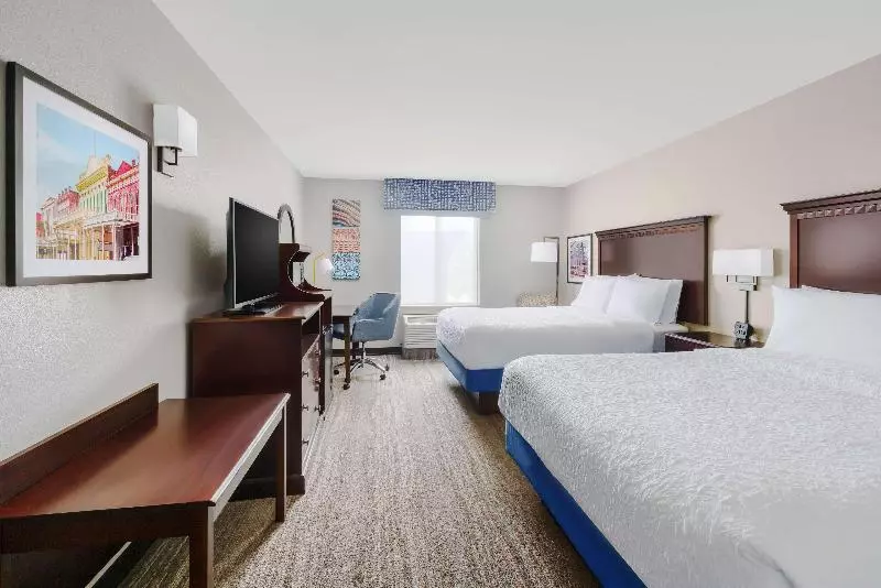 身障者適用スタンダードルーム, Hampton Inn & Suites West Sacramento