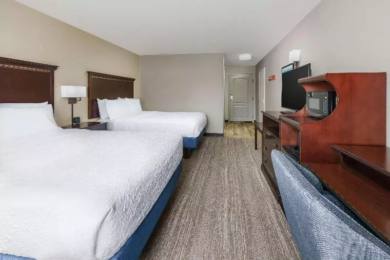 身障者適用スタンダードルーム, Hampton Inn & Suites West Sacramento