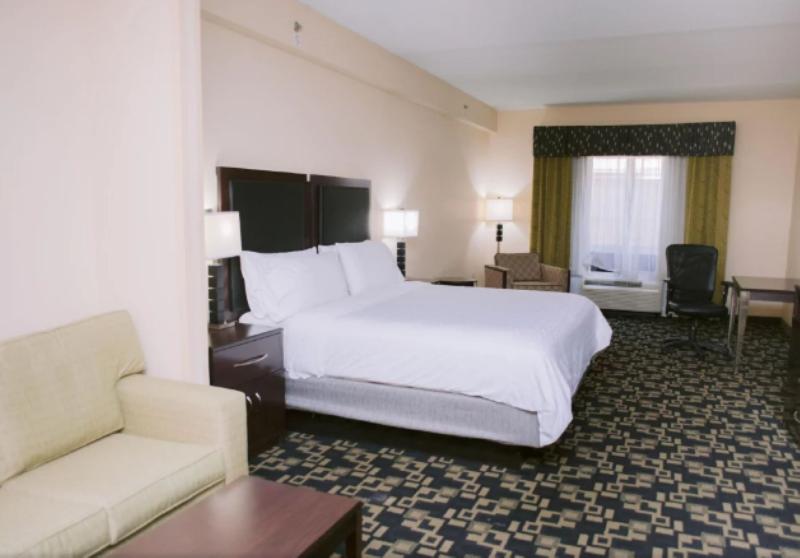 جناح سرير كينج, Holiday Inn Express Hotel Raleigh Southwest, An Ihg