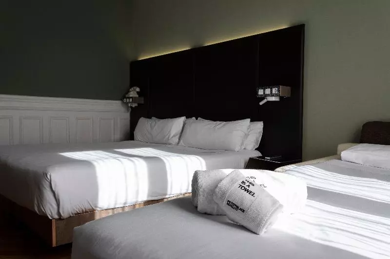 سوییت, Holiday Inn Express And Suites Alpine, An Ihg