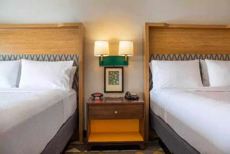 身障者適用スタンダードルーム, Holiday Inn Toledo Maumee I 80/90, An Ihg