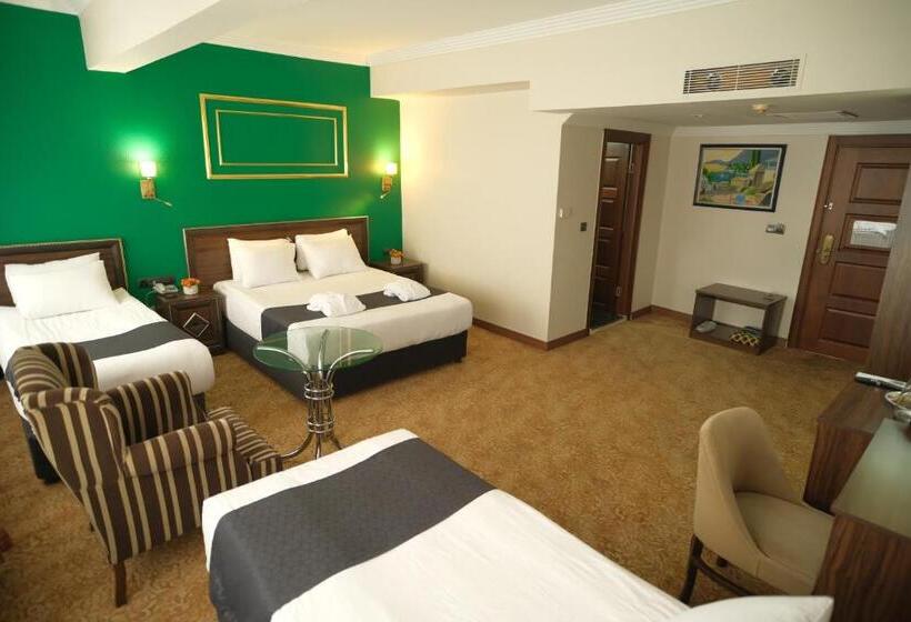 Номер Стандарт Трехместный, Malabadi