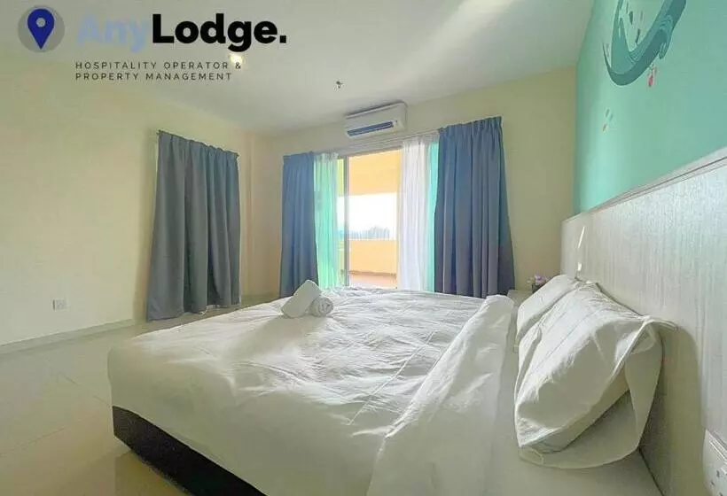 سوییت سوپریور با چشم‌انداز دریا, Marina Island Pangkor Resort &