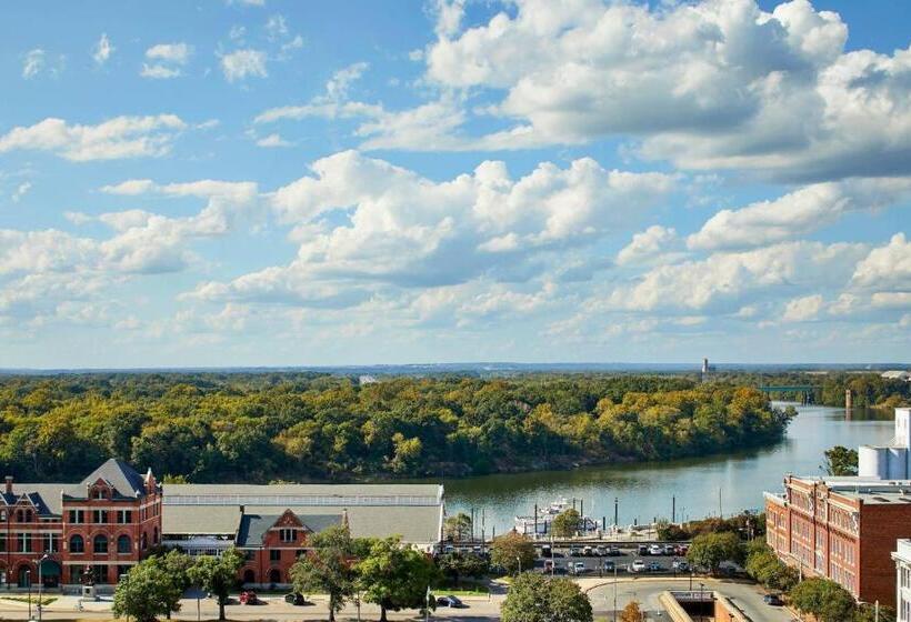 Номер Deluxe Адаптированный для Инвалидов, Renaissance Montgomery Hotel & Spa At The Convention Center