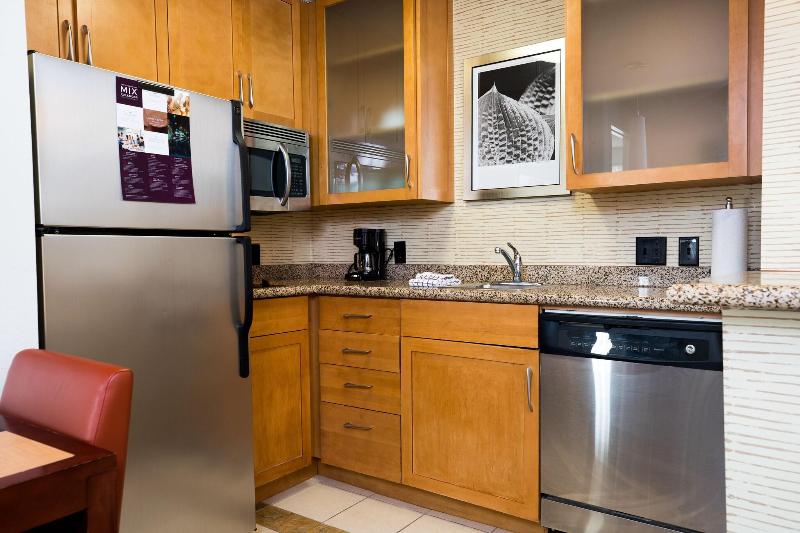 带大床的套房, Residence Inn Florence