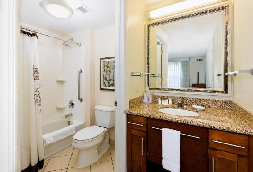 带大床的套房, Residence Inn Florence