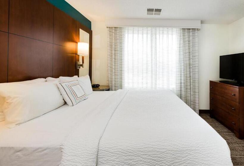 带大床的套房, Residence Inn Florence