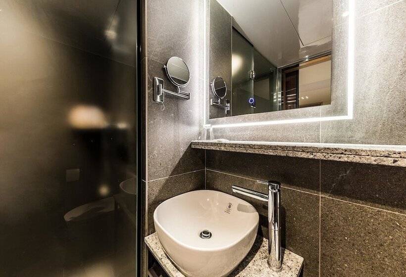 디럭스 룸, Incheon Airport Hotel Seattle