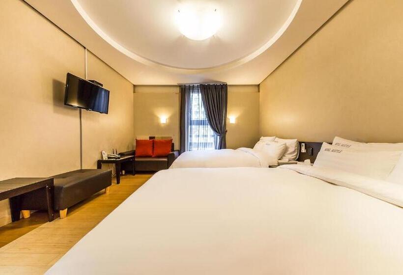 패밀리 룸, Incheon Airport Hotel Seattle