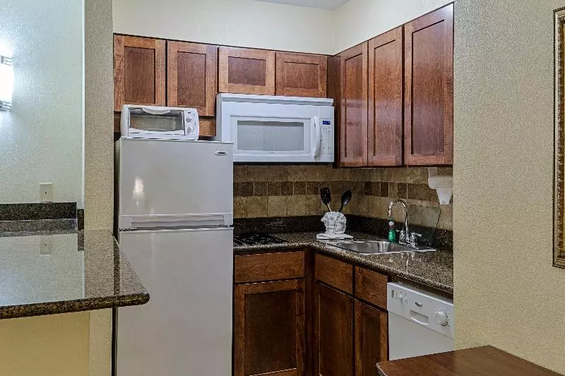 スイート, Staybridge Suites Harrisburg Hershey, An Ihg