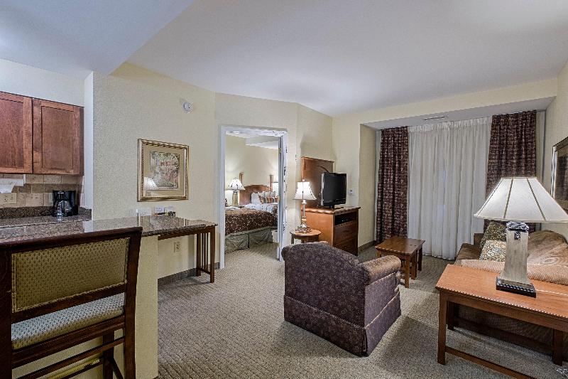 스위트, Staybridge Suites Harrisburg Hershey, An Ihg