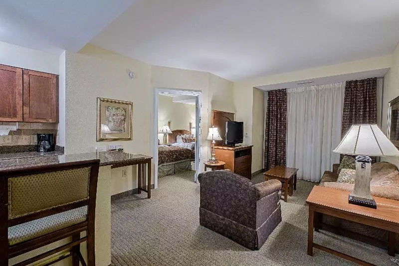 スイート, Staybridge Suites Harrisburg Hershey, An Ihg