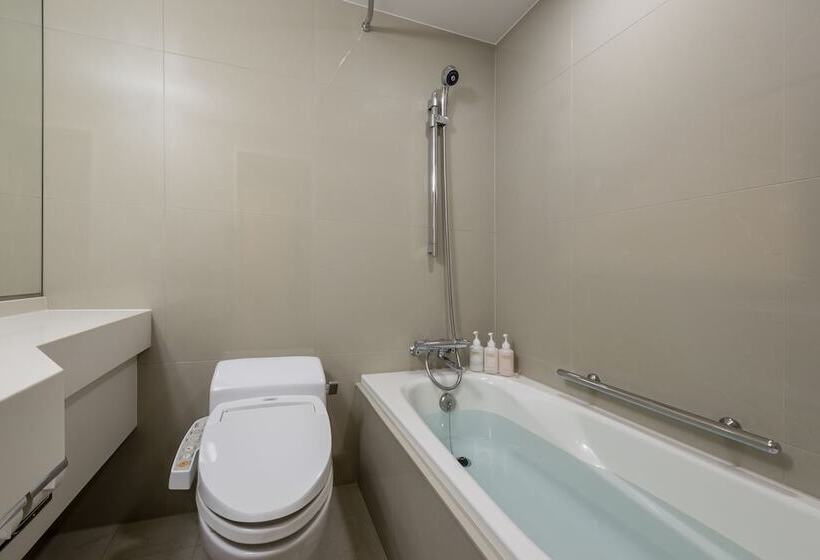 Номер Superior, The Royal Park Hotel Kyoto Sanjo