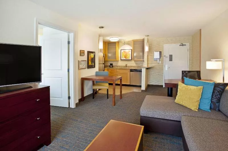 キングサイズベッドのスイートルーム, Residence Inn By Marriott Portland Airport At Cascade Station