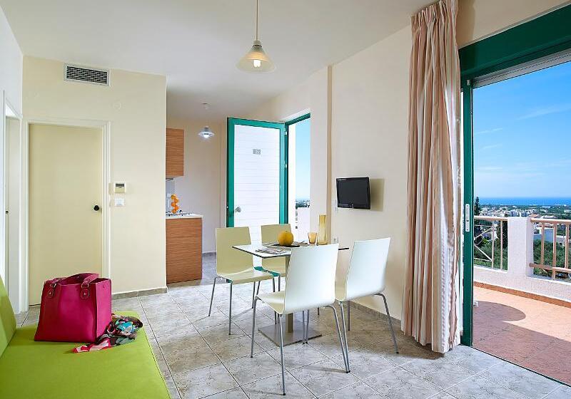 Апартаменты 1 Спальня Вид на Море, Bella Vista Hotel By Checkin