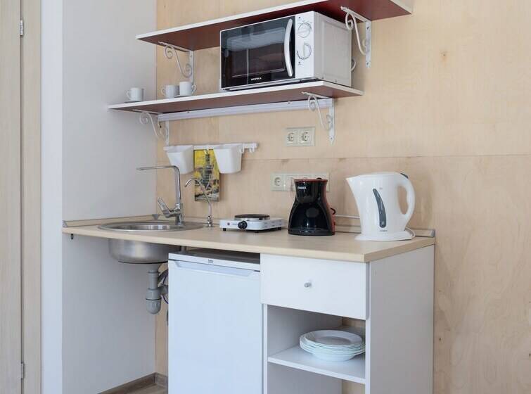 Escritório Estándar, Anabel At Nevsky 88