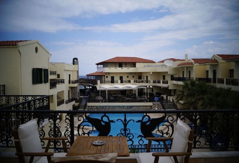 プールビュースタンダードルーム, Diogenis Blue Palace