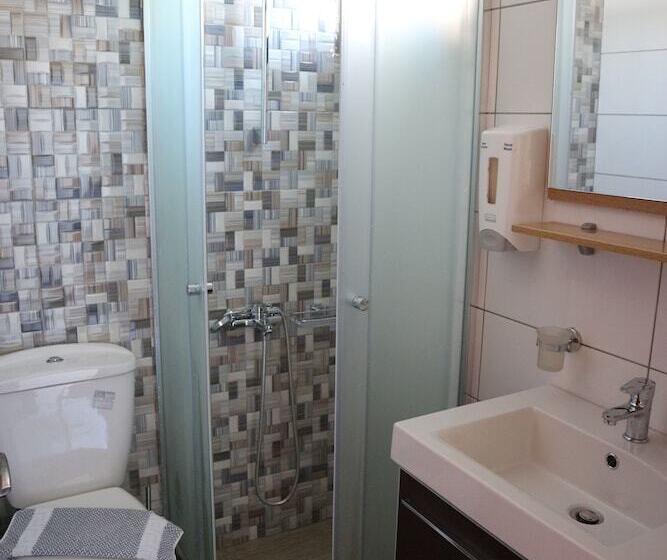 スタンダードトリプルルーム, Diogenis Blue Palace