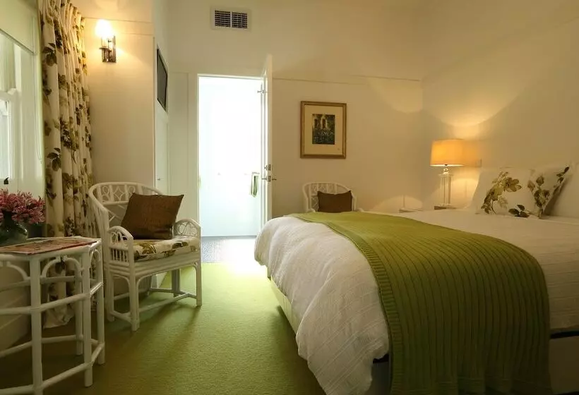 スタンダードルーム, Holmwood Guesthouse