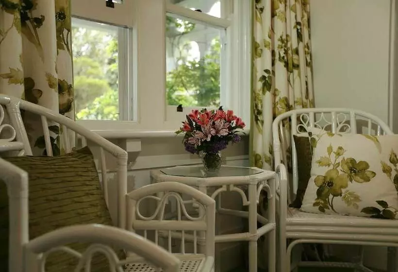 スタンダードルーム, Holmwood Guesthouse