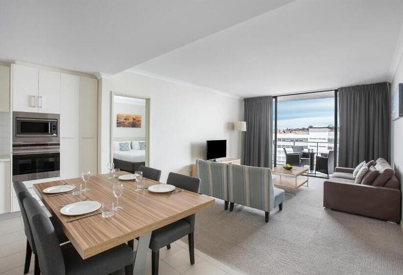 آپارتمان سوپریور 2 خوابه, Mantra Geraldton