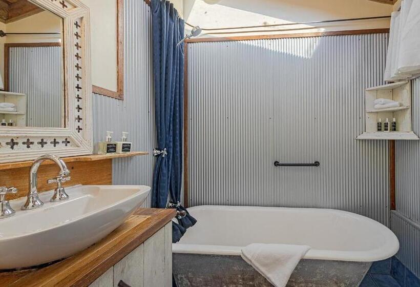 חדר סטודיו סטנדרד, Old Leura Dairy