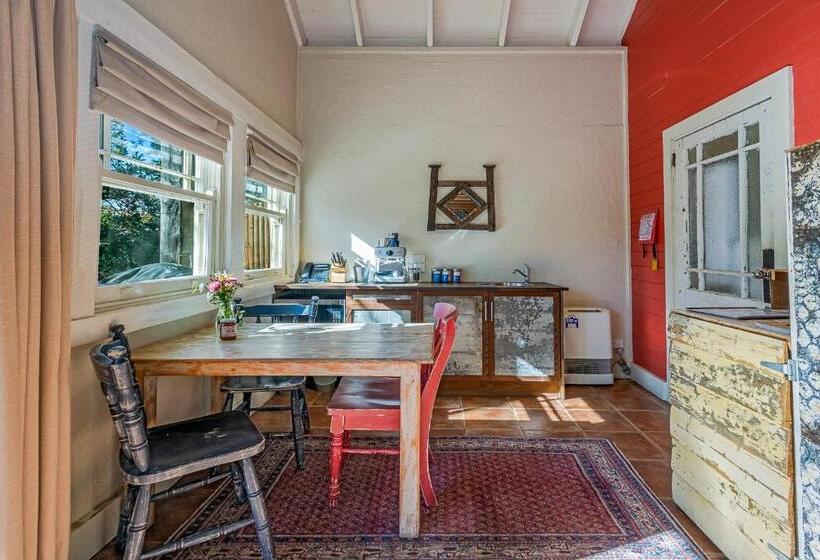 חדר סטנדרט, Old Leura Dairy