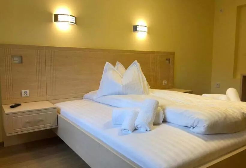 Deluxe-huone, Vila Toscana