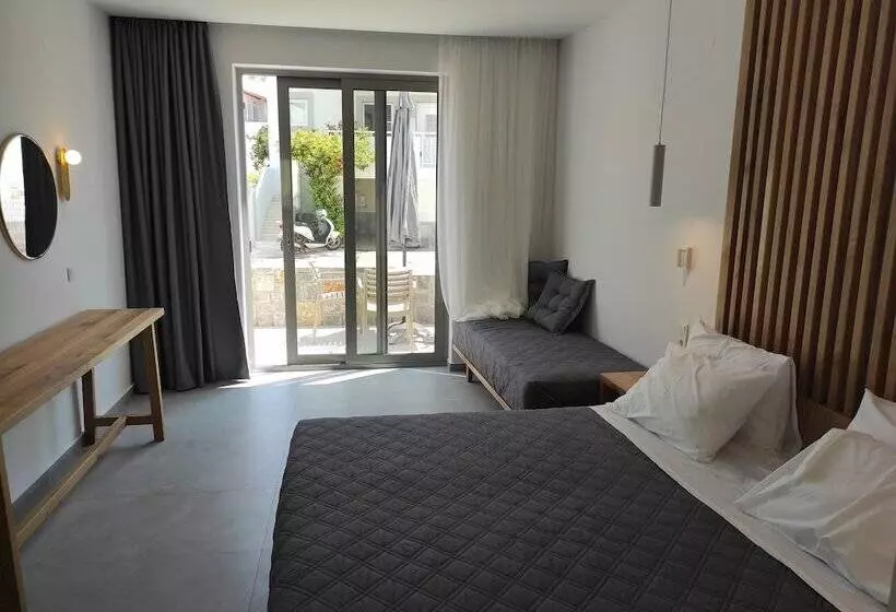 سوییت جونیور, Melissa Apartments, Studios & Suites
